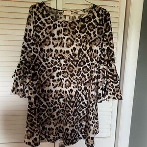 Zadie B’s ruffle sleeve top